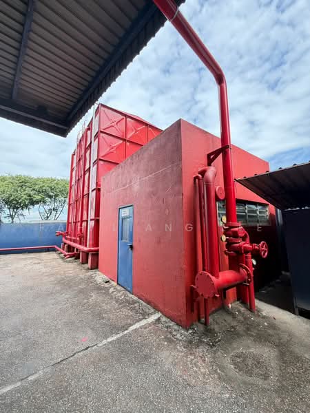 Detached Factory for Rent in Taman Perindustrian Puchong Utama (Puchong) - Fah Liang Lee - Exterior - PropertyGuru.com.my