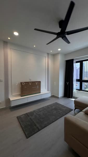 Servis Apartment untuk Dijual di Astoria Ampang - Jovyn Tay - Living Room - PropertyGuru.com.my