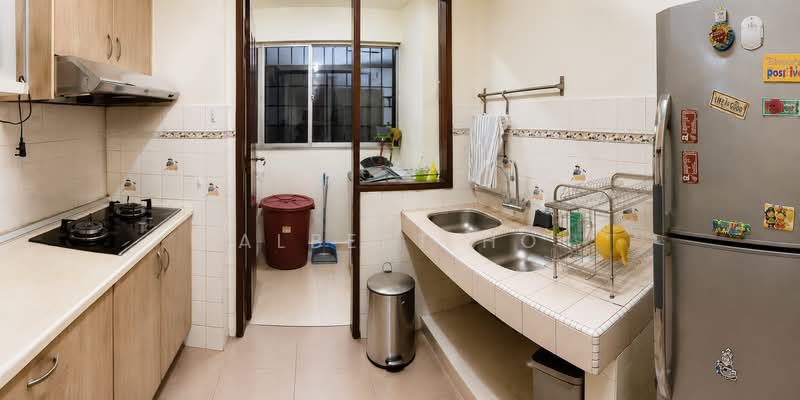 Pangsapuri untuk Dijual di Vista Angkasa - Albert Ho - Kitchen - PropertyGuru.com.my