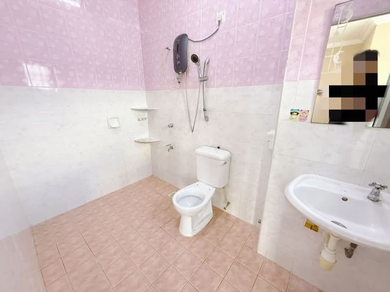 Rumah Teres 2 Tingkat untuk Disewa di Permas Jaya (Johor) - Ian Chen - PropertyGuru.com.my