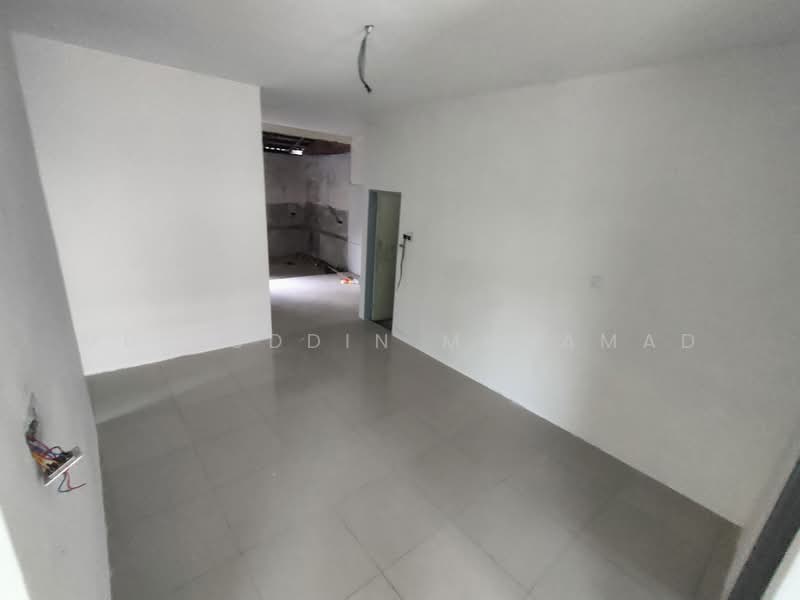 Semi-Detached House for Sale in Teluk Intan (Perak) - Muinuddin Muhamad - Interior - PropertyGuru.com.my