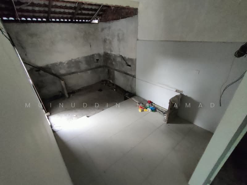 Semi-Detached House for Sale in Teluk Intan (Perak) - Muinuddin Muhamad - Interior - PropertyGuru.com.my