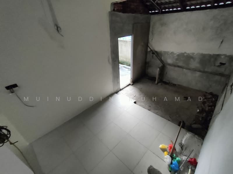 Semi-Detached House for Sale in Teluk Intan (Perak) - Muinuddin Muhamad - Interior - PropertyGuru.com.my