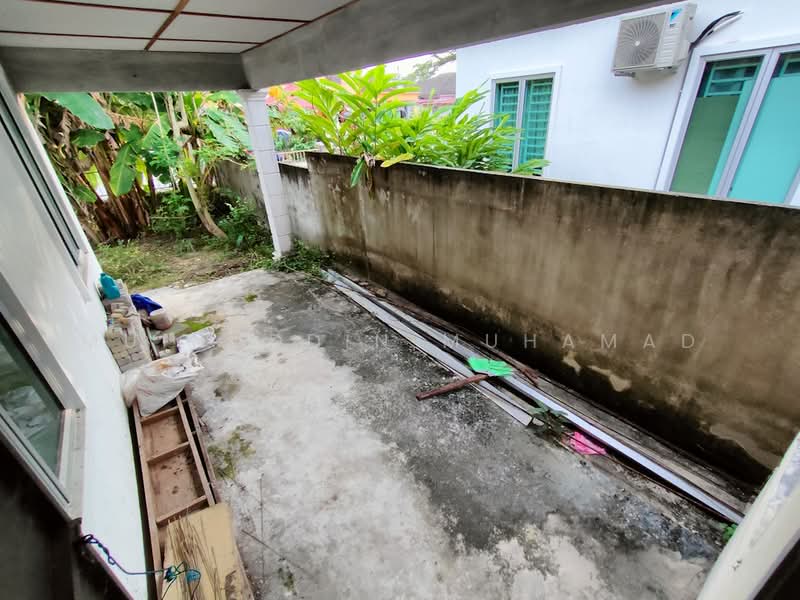 Semi-Detached House for Sale in Teluk Intan (Perak) - Muinuddin Muhamad - Exterior - PropertyGuru.com.my