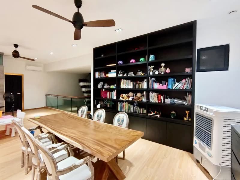 Rumah Berkembar untuk Dijual di Taman Laguna (Johor Bahru) - Yik Tat - PropertyGuru.com.my