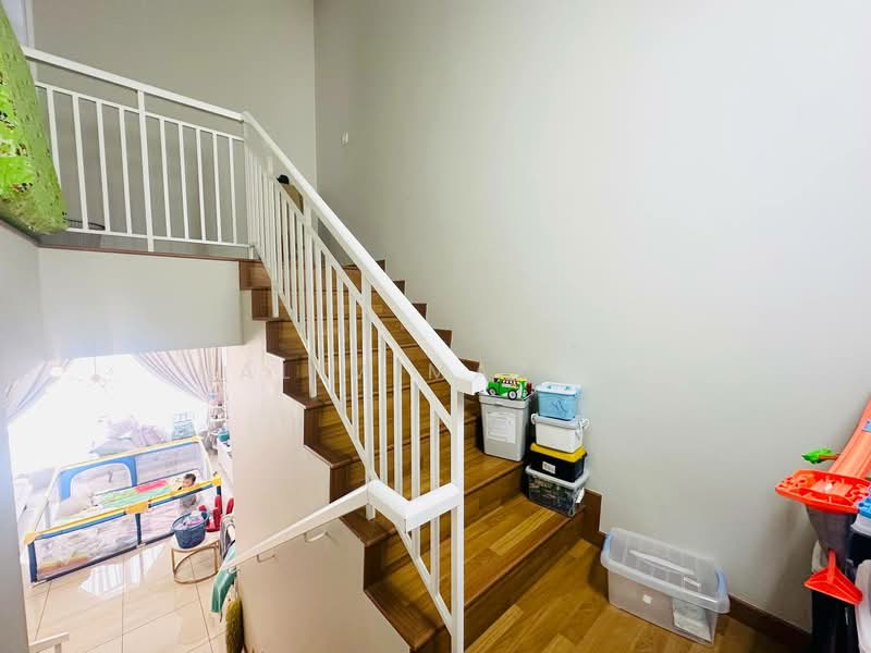Townhouse for Sale in Sepang (Selangor) - Halim Mazlan - Staircase - PropertyGuru.com.my