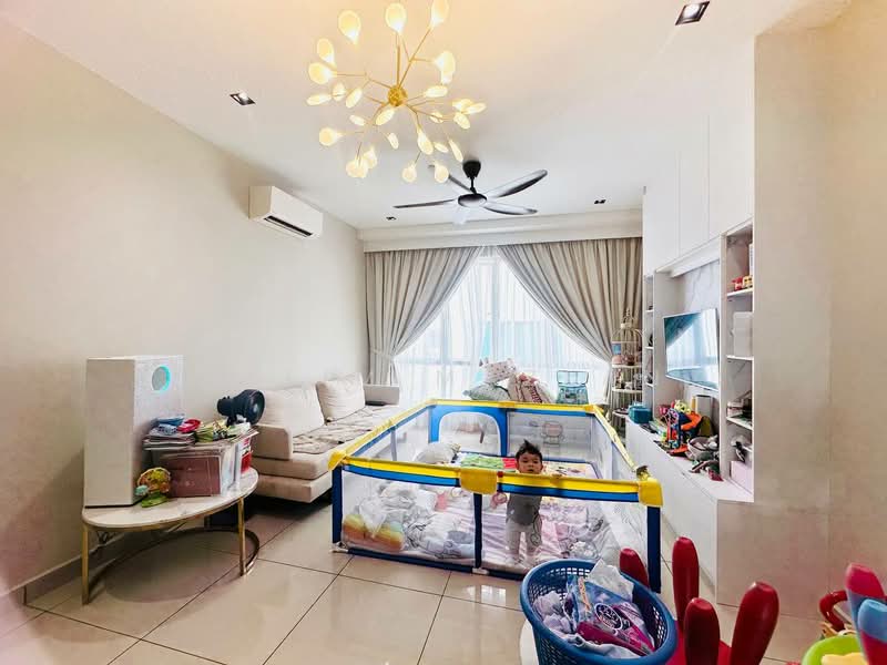 Townhouse for Sale in Sepang (Selangor) - Halim Mazlan - Living Room - PropertyGuru.com.my