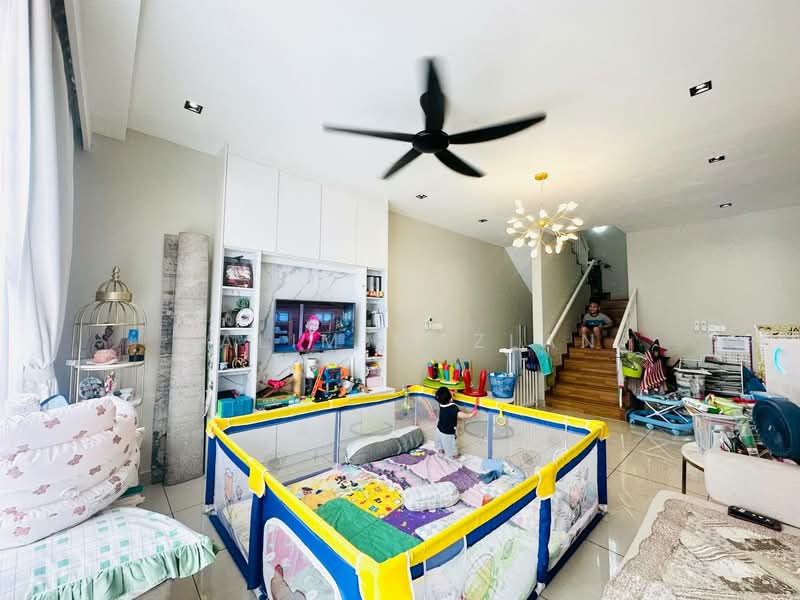 Townhouse for Sale in Sepang (Selangor) - Halim Mazlan - Living Room - PropertyGuru.com.my
