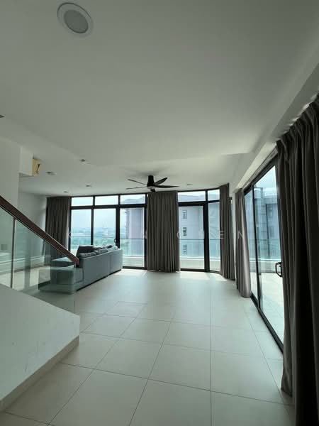 Servis Apartment untuk Dijual di Aragreens - Kevin Chen - Living Room - PropertyGuru.com.my
