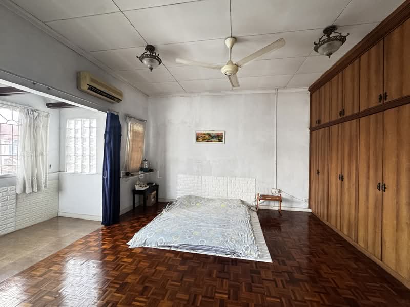Rumah Teres 2 Tingkat untuk Dijual di Usj 16 (Subang Jaya) - Jeslyn Chua - Bedroom - PropertyGuru.com.my