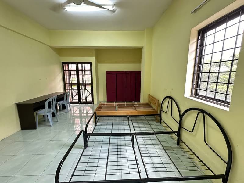 Kondominium untuk Disewa di Cypress Condominium - Victoria Tih - Bedroom - PropertyGuru.com.my