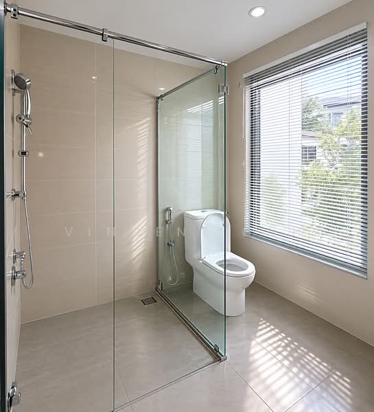 Rumah Teres 3 Tingkat untuk Dijual di Duta Villa (Setia Alam) - Vincent Goh - Bathroom - PropertyGuru.com.my