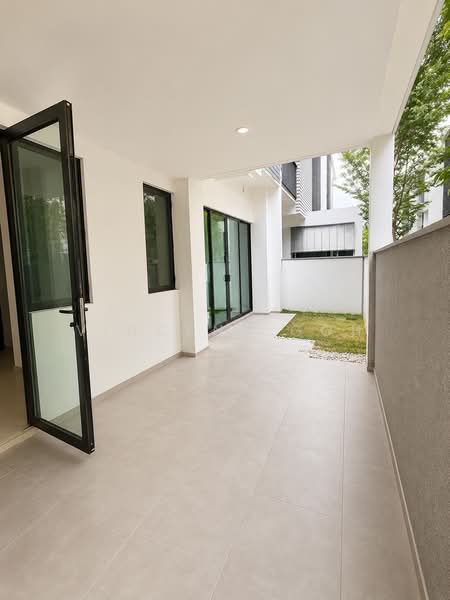 Rumah Teres 3 Tingkat untuk Dijual di Duta Villa (Setia Alam) - Vincent Goh - Exterior - PropertyGuru.com.my