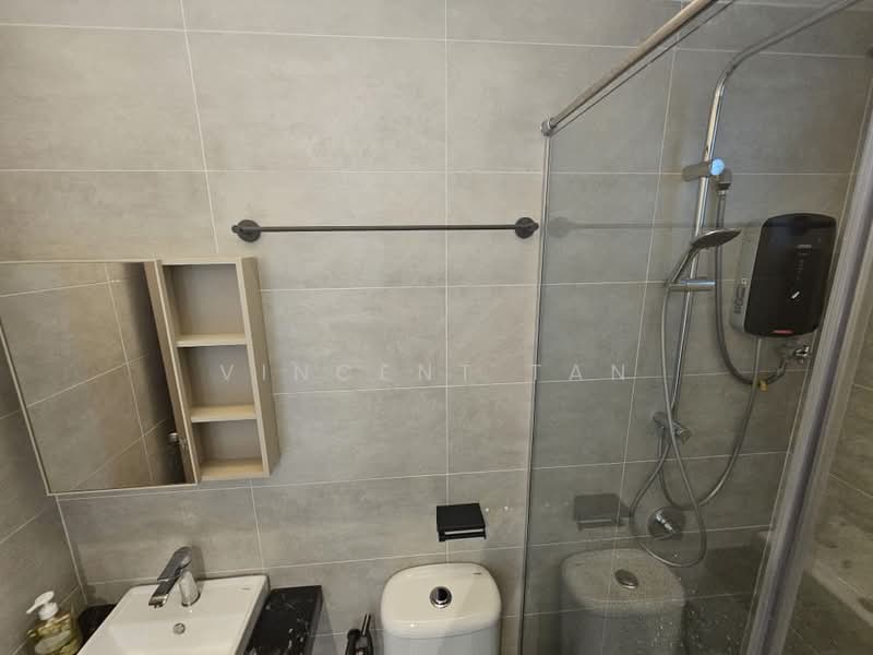 Condominium for Rent at QuayWest Residence - Vincent Tan - Bathroom - PropertyGuru.com.my