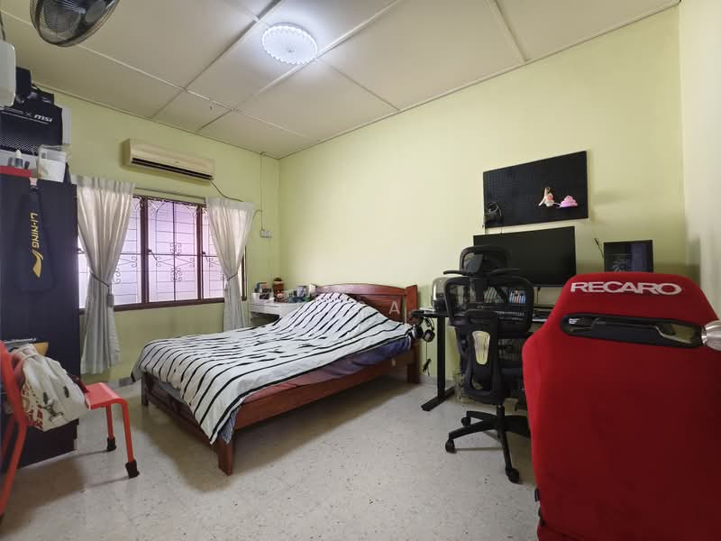 Rumah Teres untuk Dijual di Taman Kajang Utama (Kajang) - KK Sah - Bedroom - PropertyGuru.com.my