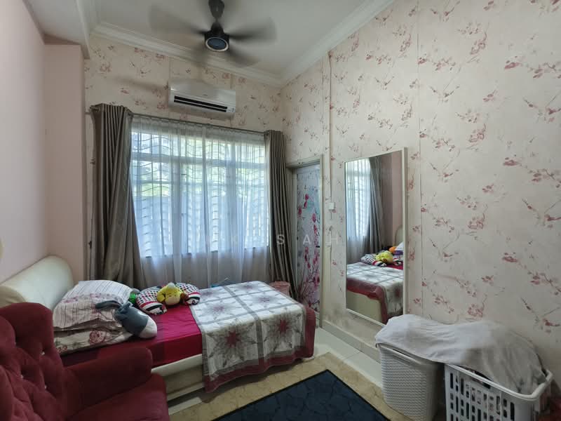 Semi-Detached House for Sale in Kajang 2 (Kajang) - KK Sah - Bedroom - PropertyGuru.com.my