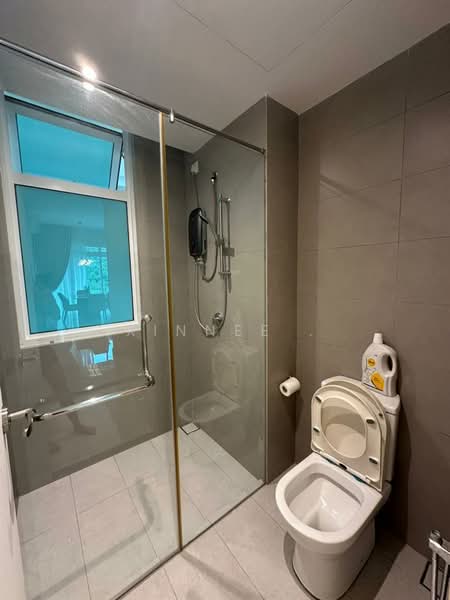 Condominium for Rent at Ferringhi Residence 2 - Xinnee . - Bathroom - PropertyGuru.com.my