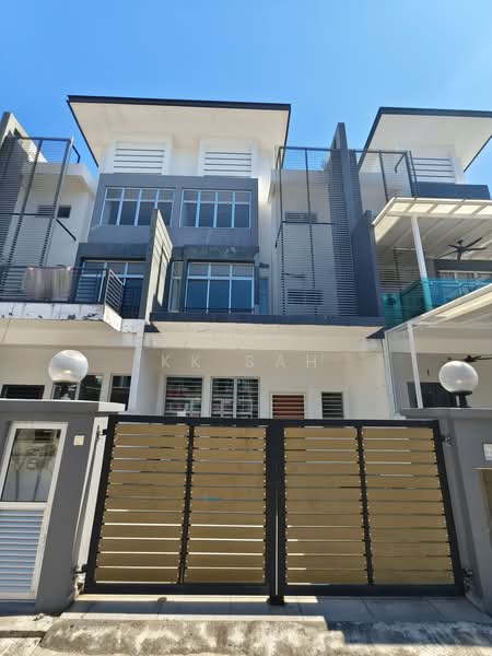 3-storey Terraced House for Sale in Taman Villa Perdana (Kajang) - KK Sah - Exterior - PropertyGuru.com.my