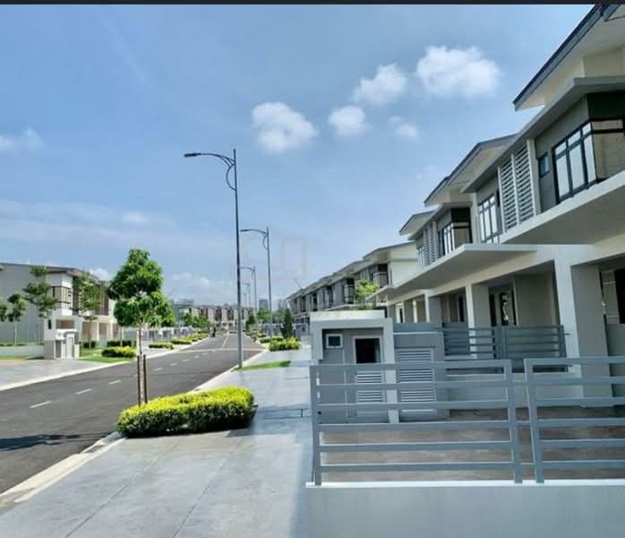 Rumah Teres 2 Tingkat untuk Disewa di Cyberjaya (Selangor) - Yen Lim - Exterior - PropertyGuru.com.my