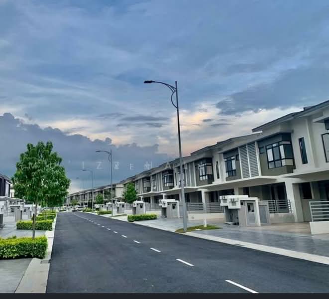 Rumah Teres 2 Tingkat untuk Disewa di Cyberjaya (Selangor) - Yen Lim - Exterior - PropertyGuru.com.my