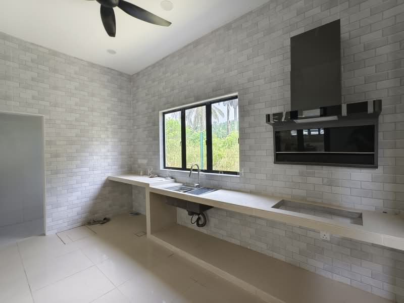 Semi-Detached House for Sale in Taman Semenyih Mewah (Semenyih) - KK Sah - PropertyGuru.com.my