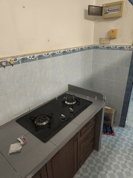 Apartment for Sale at Krystal Heights - Vincent Tan - Kitchen - PropertyGuru.com.my
