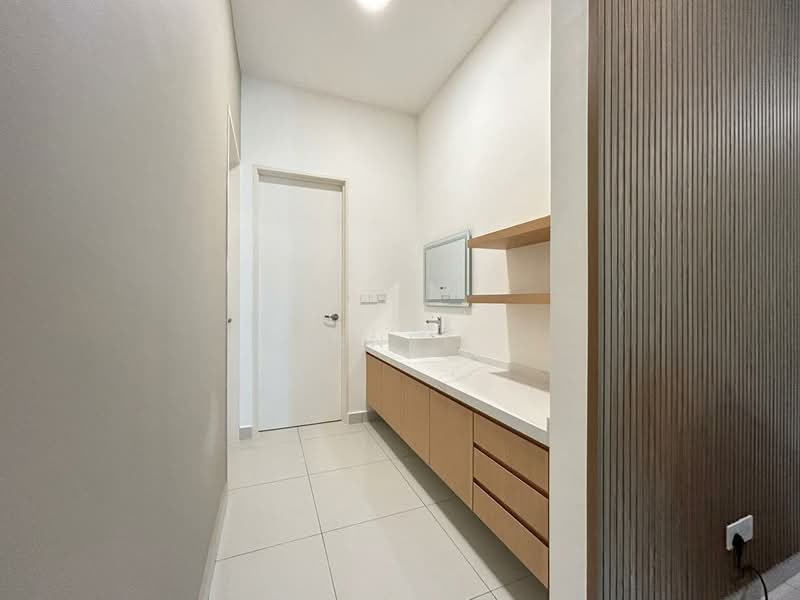 Condominium for Rent at Ferringhi Residence 2 - Xinnee . - Bathroom - PropertyGuru.com.my