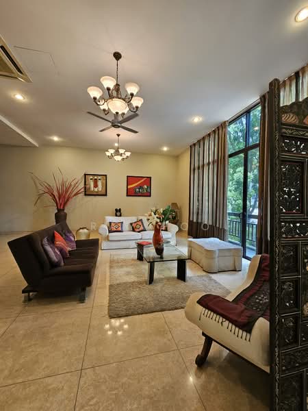 Bungalow for Rent in Bukit Gita Bayu (Seri Kembangan) - Ray Foo - PropertyGuru.com.my