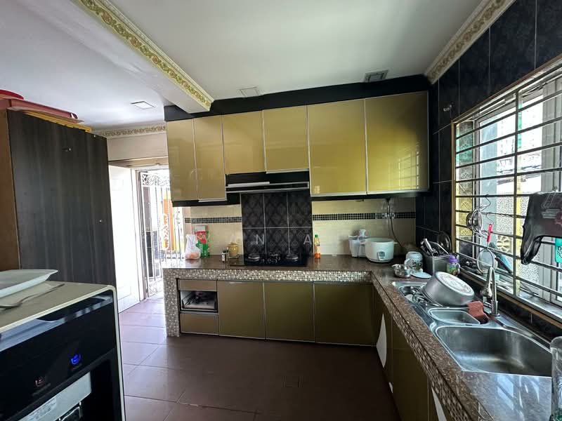 Bungalow for Sale in Setapak (Kuala Lumpur) - Ryan Ang - Kitchen - PropertyGuru.com.my