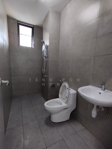 Condominium for Sale at Verando Residence - Teng Poh Hong - Bathroom - PropertyGuru.com.my