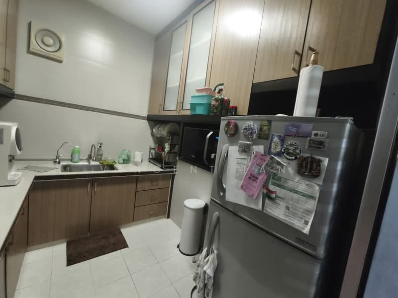 Pangsapuri untuk Dijual di Asia Heights - Vincent Tan - Kitchen - PropertyGuru.com.my