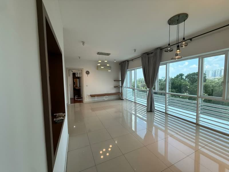 Kondominium untuk Dijual di Surian Residences - Eric Lim - Living Room - PropertyGuru.com.my