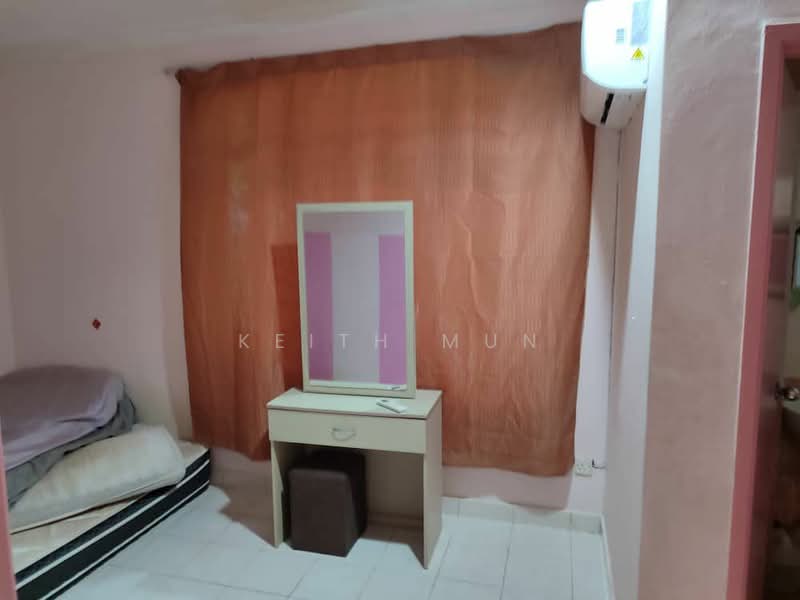 Rumah Berkembar untuk Dijual di Shah Alam (Selangor) - Keith Mun - Bedroom - PropertyGuru.com.my