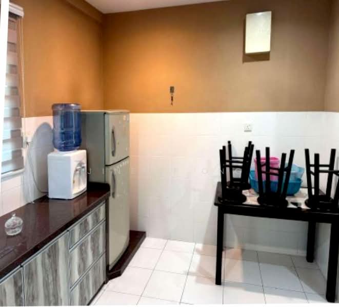 Pangsapuri untuk Disewa di One World 2 (1-Sky) - Jinelle Ong - Kitchen - PropertyGuru.com.my
