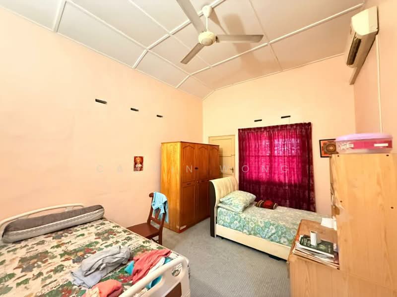 Rumah Banglo untuk Dijual di Taman Melodies (Johor Bahru) - Calvin Wong - Bedroom - PropertyGuru.com.my