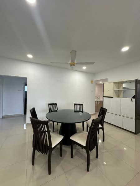 Kondominium untuk Dijual di Summer Villa - Thomas Loh - Dining Room - PropertyGuru.com.my
