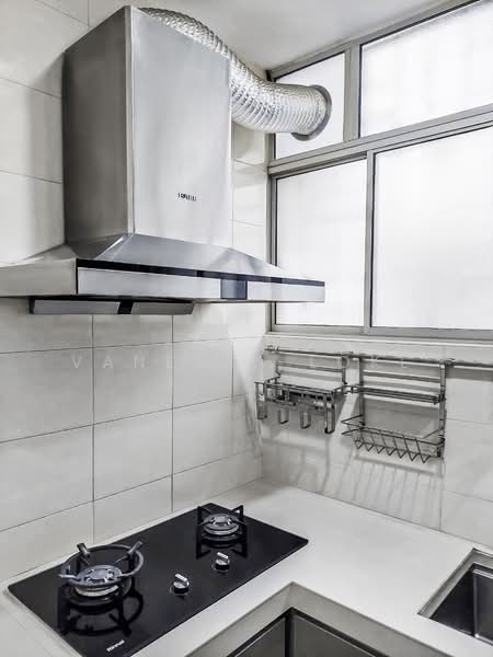 Service Residence for Rent at OUG Parklane - Vanessa Loke - Kitchen - PropertyGuru.com.my