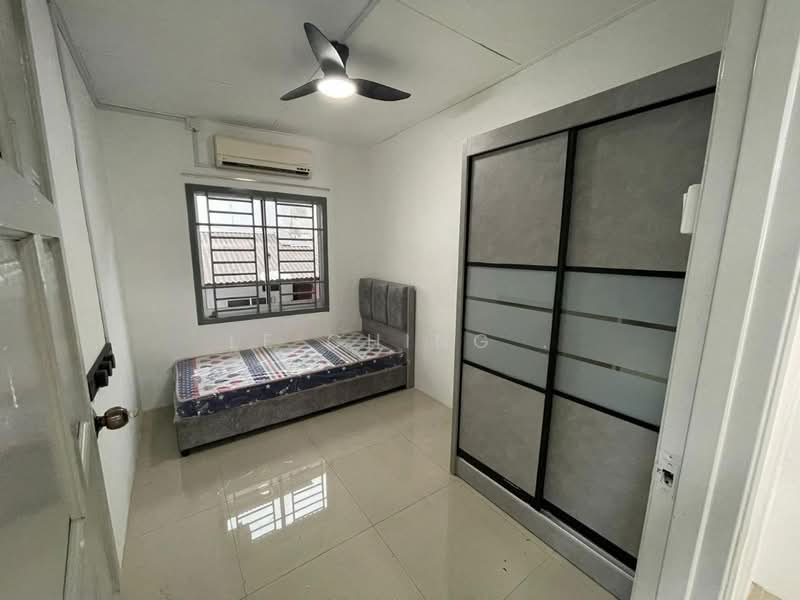 Terraced House for Rent in Taman Damai Jaya (Skudai) - Le Ching . - Bedroom - PropertyGuru.com.my