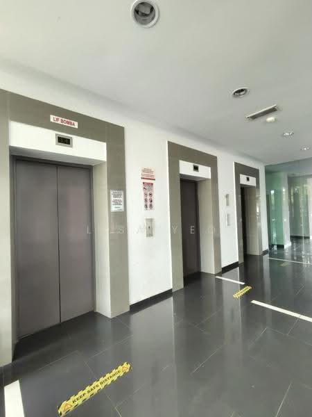 Condominium for Rent at Fairway Suites - Lisa Yeo - Corridor - PropertyGuru.com.my