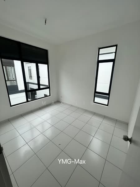 Rumah Teres untuk Dijual di Eco Grandeur (Puncak Alam) - Max Lim - PropertyGuru.com.my