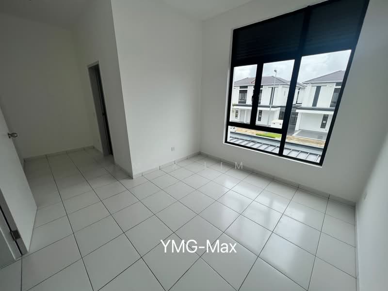 Rumah Teres untuk Dijual di Eco Grandeur (Puncak Alam) - Max Lim - PropertyGuru.com.my