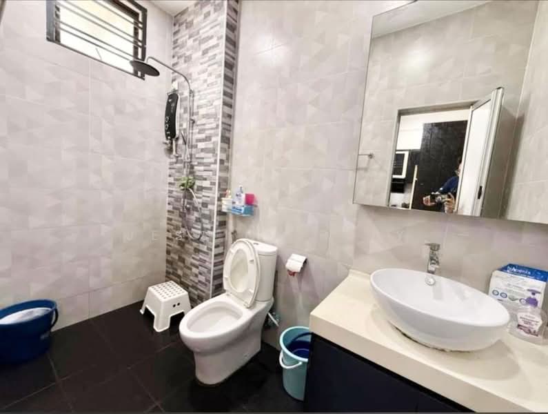 Rumah Teres 2 Tingkat untuk Dijual di Taman Pulai Hijauan (Skudai) - Jessica Boey - Bathroom - PropertyGuru.com.my