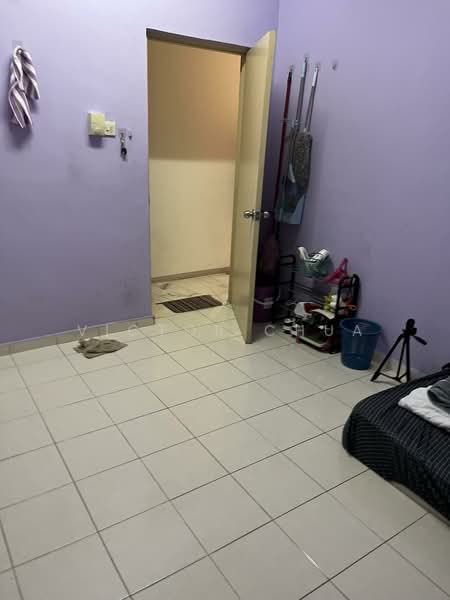 Pangsapuri untuk Disewa di Pangsapuri Lagoon Perdana - Victor Chua - Bedroom - PropertyGuru.com.my