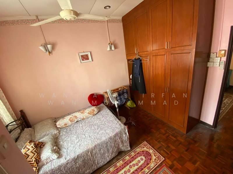 Rumah Teres 2 Tingkat untuk Dijual di Usj 11 (Subang Jaya) - Wan Faris Irfan Wan Mohammad - Bedroom - PropertyGuru.com.my