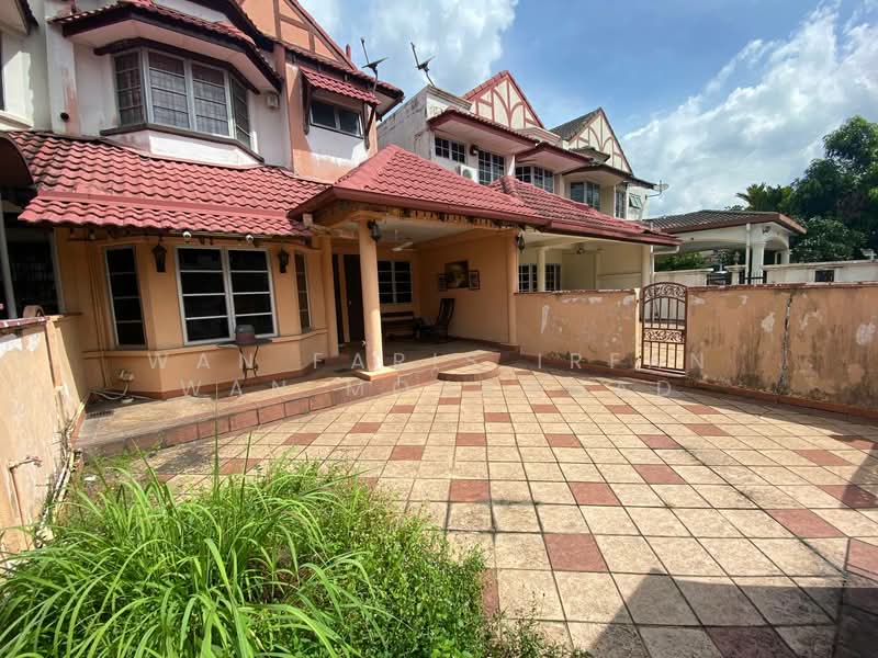 Rumah Teres 2 Tingkat untuk Dijual di Usj 11 (Subang Jaya) - Wan Faris Irfan Wan Mohammad - Exterior - PropertyGuru.com.my