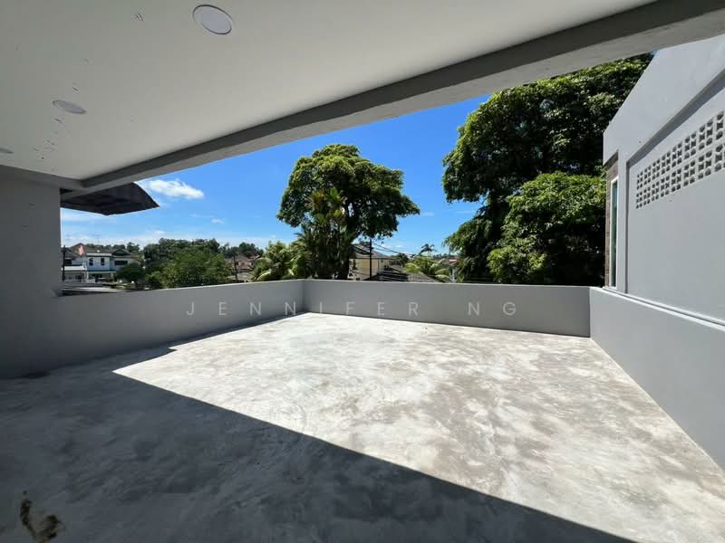 Rumah Teres 2 Tingkat untuk Dijual di Johor Bahru (Johor) - Jennifer Ng - Balcony - PropertyGuru.com.my