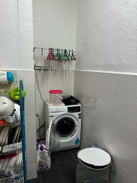 1-storey Terraced House for Sale in Taman Dato Demang (Seri Kembangan) - Joey Wong - Interior - PropertyGuru.com.my