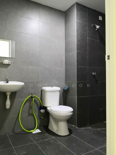 Service Residence for Rent at Maxim Citylights - Scott Neoh - Bathroom - PropertyGuru.com.my