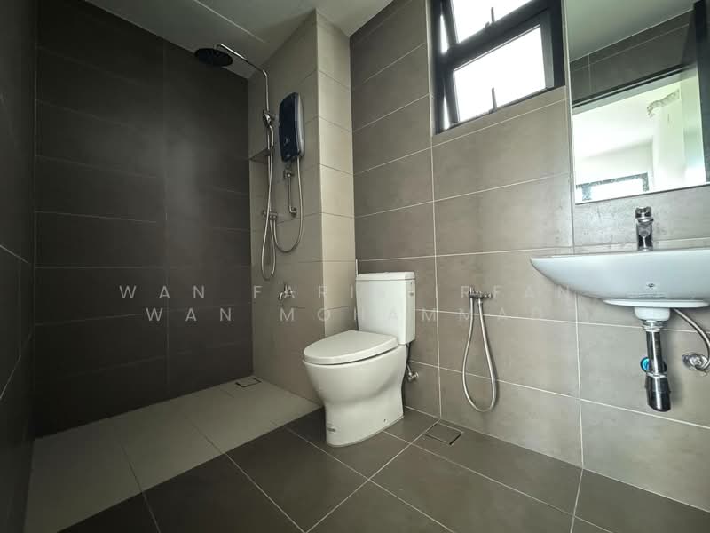 Condominium for Sale at Setia Seraya Residences - Wan Faris Irfan Wan Mohammad - Bathroom - PropertyGuru.com.my