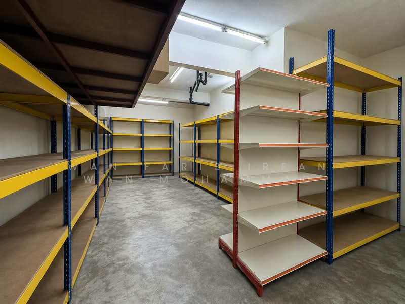 Shop / Office for Sale in Taman Nirwana (Ampang) - Wan Faris Irfan Wan Mohammad - Interior - PropertyGuru.com.my